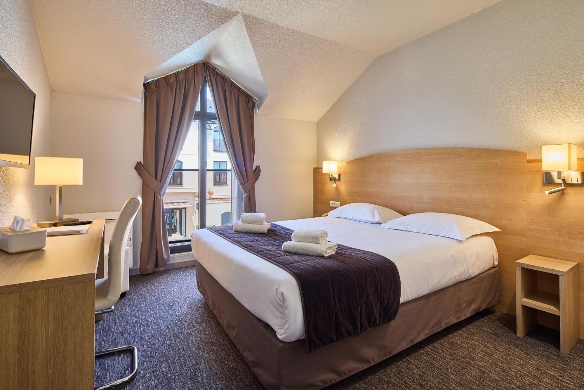 Hotel Saint Laurent Nogent-sur-Seine Eksteriør bilde